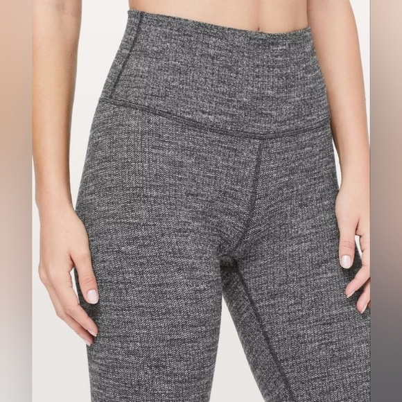 Lululemon Women's High-Rise Pant - Picture 8 of 8